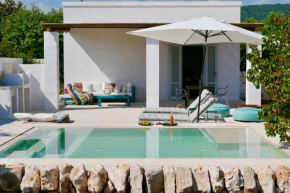 Masseria Pezze Galere-La Casa del Fico con piscina idromassaggio privata Montalbano